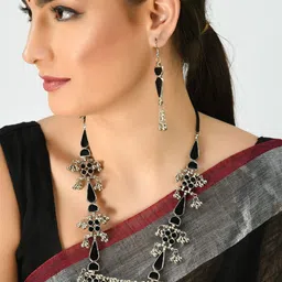 JOHARKAMAL Silver-Plated Ghungroo Beaded Enamelled Necklace & Earrings image 4