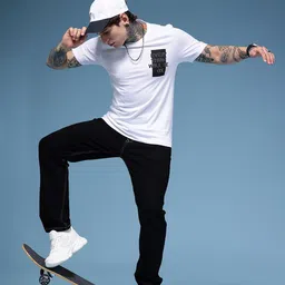 HERE&NOW Men Relaxed Fit Mid-Rise Stretchable Jeans image 5