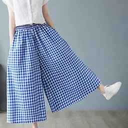 StyleCast x Revolte Women Checked Loose Fit Low-Rise Easy Wash Parallel Trousers image 4