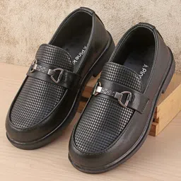 Pine Kids Slip On  Loafer Shoes - Black-picture-18