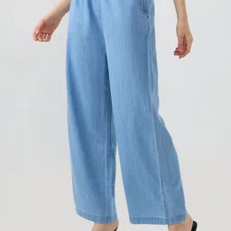 SPYKAR Women Regular Fit High-Rise Light Fade Jeans image 4