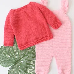 Woonie Hand Knitted Full Sleeves Floral Applique Detailed Sweater With Solid Dungaree - Pink image 3