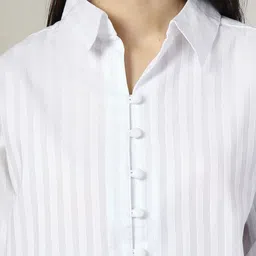 plusS Women Standard Opaque Casual Shirt image 2