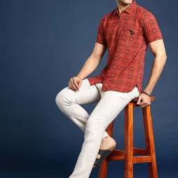 Taavi Men Ajrakh Block Print Ethnic Motifs Pure Cotton Half Sleeve Casual Shirt image 2