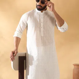 KRAFT INDIA Geometric Embroidered Mandarin Collar Rolled-Up Sleeves Kurta With Salwar image 3