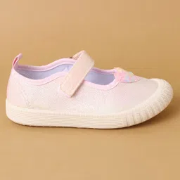 Cute Walk by Babyhug Velcro Closure Casual Shoes with Sequin Heart Applique - Pink image 4