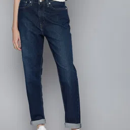 Levis Women Straight Fit High-Rise Light Fade Stretchable Jeans image 1