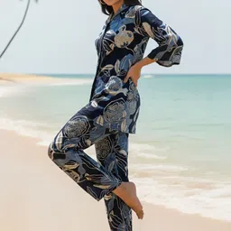 Varanga Printed Shirt With Trousers Co-Ords image 3