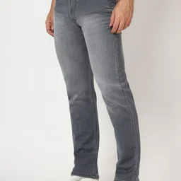 AMSWAN Men Low-Rise Heavy Fade Stretchable Jeans image 5