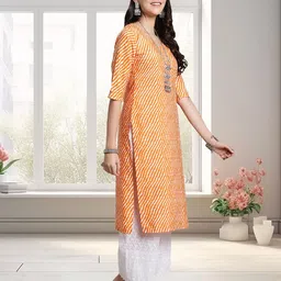 HERE&NOW Women Pack Of 3 Striped Printed Crepe Kurta image 4