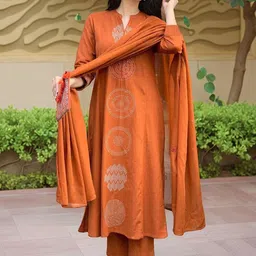 Moda Rapido Women Ethnic Motifs Printed Kurta with Trousers & Dupatta image 4