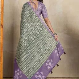 Mameraa Ethnic Motifs Printed Saree image 5