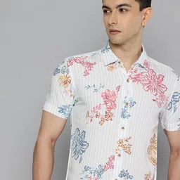 Mufti Slim Fit Floral Printed Casual Shirt-image-92