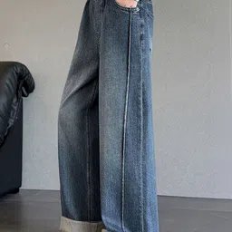 LULU & SKY Girls Wide Leg High-Rise Light Fade Jeans image 5