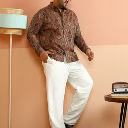 Instafab Plus Comfort Geometric Printed Spread Collar Casual Relaxed Fit Shirt image 5