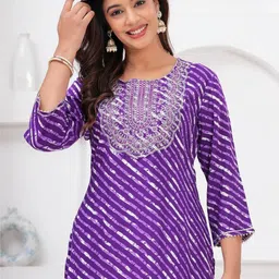JAIPUR SARAI Leheriya Kurti image 2