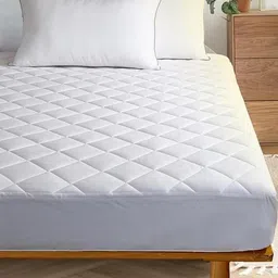 Doristyle White King Size Quilted Cotton Water Resistant Mattress Protector-picture-28