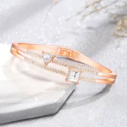 Yellow Chimes Women Rose Gold Plated Crystal Studded Bracelet image 1