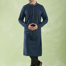 Arihant Rai Sinha Men Floral Embroidered Regular Kurta with Churidar-picture-28