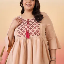 Sztori Plus Size Geometric Embroidered Tie-Up Neck Bell Sleeves Empire Top-picture-50