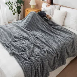 HOKIPO Grey Fleece AC Room 210 GSM Double Bed Blanket-image-60