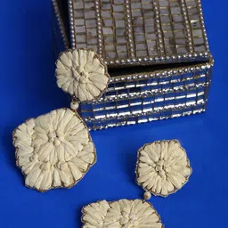 SOHI Off White Floral Handcrafted Designer Drop Earrings-picture-24