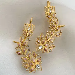 Unniyarcha Contemporary Drop Earrings image 1