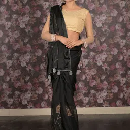 ODETTE Floral Embellished Saree-picture-17
