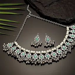 KARATCART Oxidised Silver-Toned & Lime Green Kundan-Studded & Ghugroo Beaded Jewellery Set-image-73