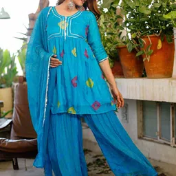 Thread & Button Women Printed Empire Silk Chiffon Kurta with Palazzos & With Dupatta-picture-35