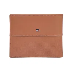 tommy hilfiger Leather Wallet for Men, Global Coin Wallet, Tuxtla, Tan image 3