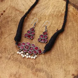 VENI Women Red Oxidised Silver-Plated Ruby Stone Choker Jewellery Set-picture-1