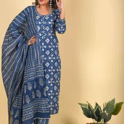 NAINVISH Women Floral Printed Regular Kurta with Trousers & With Dupatta-image-35