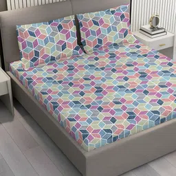 Layers Blue & Green Geometric Cotton 220 TC King Bedsheet with 2 Pillow Covers-picture-19