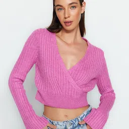 Trendyol Ribbed V-Neck Crop Pullover Sweater-image-94