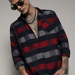 Campus Sutra Navy Blue, Red & Grey Classic Horizontal Striped Cotton Casual Shirt-image-35