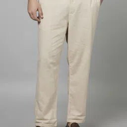 Celio Men Classic Fit Linen Regular Trousers-picture-19