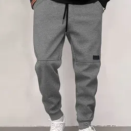 StyleCast x Revolte Men Solid Easy Wash Mid-Rise Joggers-picture-30