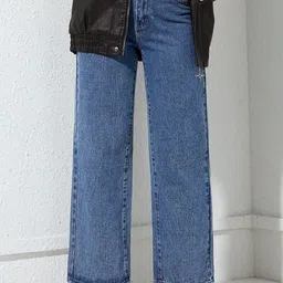 Glossia Women Comfort Straight Fit High-Rise Light Fade Acid Wash Stretchable Jeans-image-32