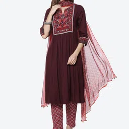 Biba Women Burgundy Yoke Design Panelled Kura with Trousers & Dupatta-image-3