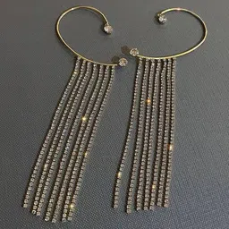 Vembley Geometric Ear Cuff Earrings image 3