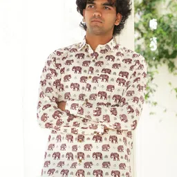 LESENSO Men Comfort Fit Animal Printed Spread Collar Cotton Casual Shirt-picture-28