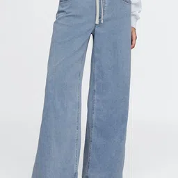 GAP Women Wide-Leg Loose-Fit Stretchable Jeans-image-2