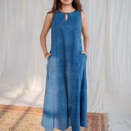 THE INDIAN ETHNIC CO Women Striped Keyhole Neck A-Line Maxi Dress-picture-43