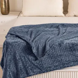 HOMEMONDE Blue & White Geometric Fleece AC Room Double Bed Blanket-image-36