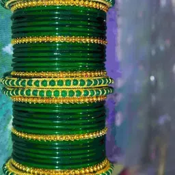LLL FASHION Set Of 10 Green Glass Artificial Stones & Beads Bangle image 2