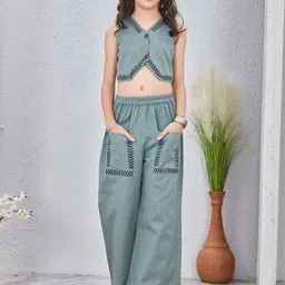 IRSIA Girls Sleeveless Leaf Block Print Cotton Co-Ords image 5