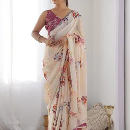 Anouk Floral Printed Embroidered Mirror Work Saree image 3