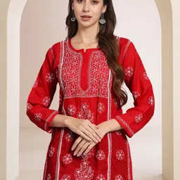 PARAMOUNT CHIKAN Women Ethnic Motifs Embroidered Chikankari Kurti-image-38