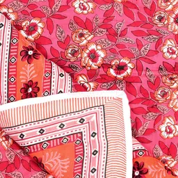 The Craft Monk Pink Floral Mild Winter 350 GSM Quilt image 2